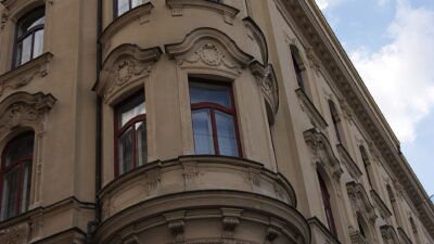 Budova Slovenskej pošty v Bratislave
