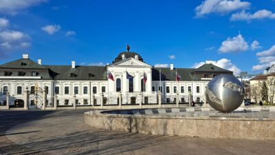 Zradca v prezidentskom paláci
