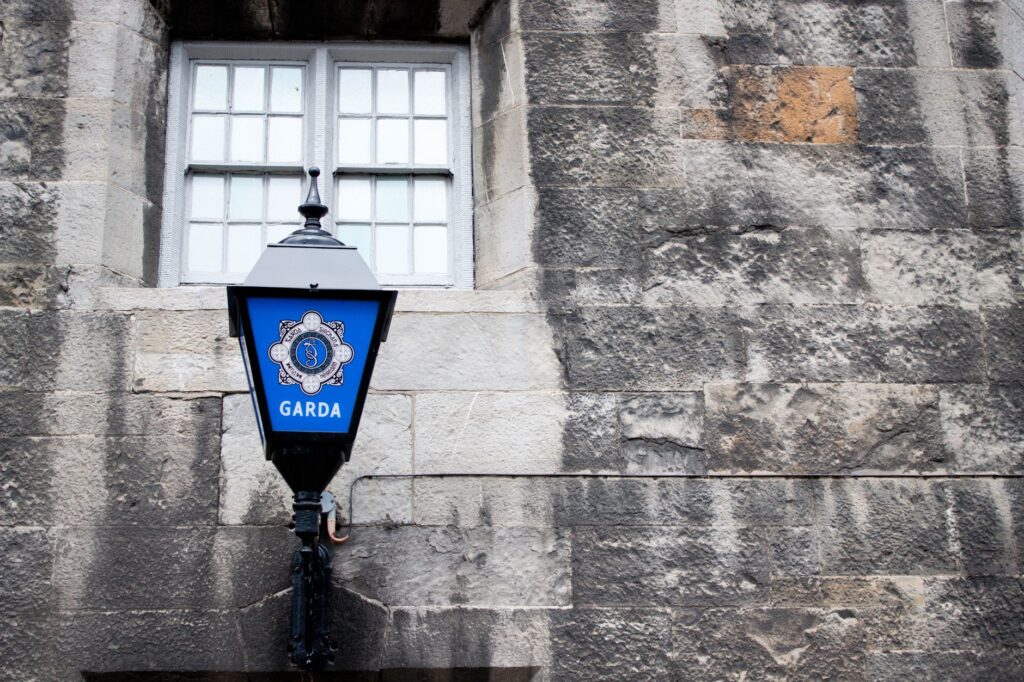 Polícia v rámci akcie Valec zadržala troch distribútorov drog