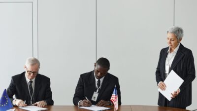 Egypt a Katar naliehajú na USA a Irán, nech obnovia rokovania