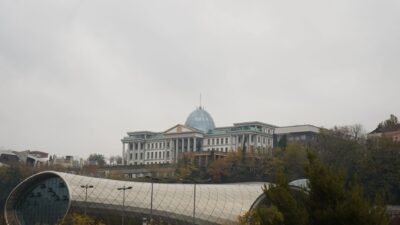 Pellegrini mieri do Azerbajdžanu, otvára tému obnovy Karabachu