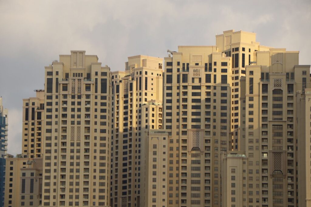 Šimečka kritizuje Počiatka: Luxusný apartmán v Dubaji platí manželke
