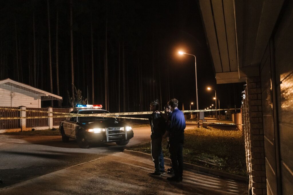Švajčiarska polícia zadržala podozrivého po smrteľnej streľbe na rave párty
