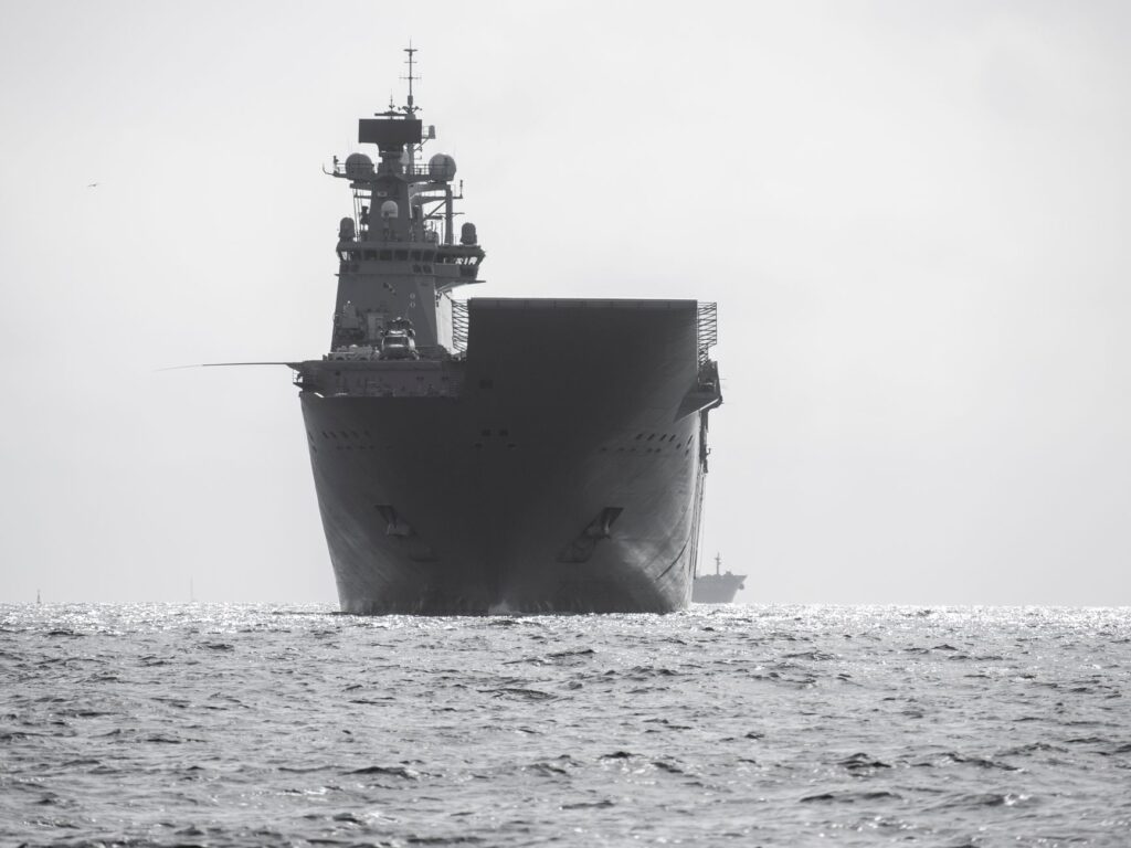 Rekordná misia na mori: USS Abraham Lincoln opustila Thajsko po vyše 250 dňoch
