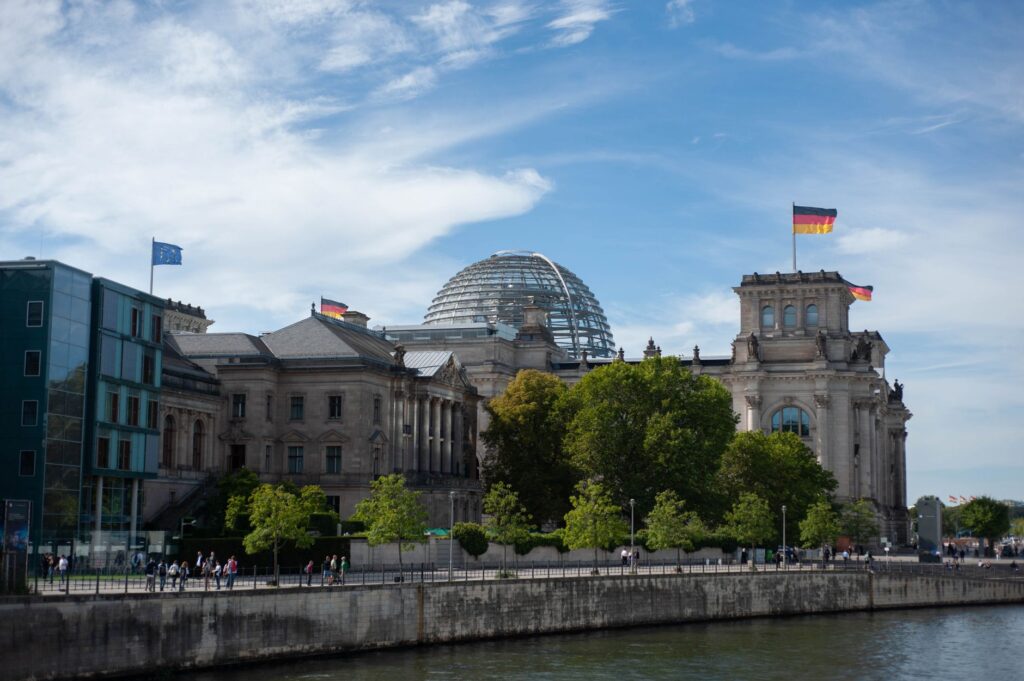 Trumpovi spojenci jasajú: AfD bodovala v Sasku-Anhaltsku, Musk gratuluje