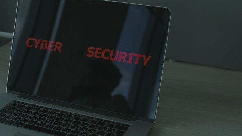 Phishing a podvodné správy: ako rozoznať podvod a nenaletieť