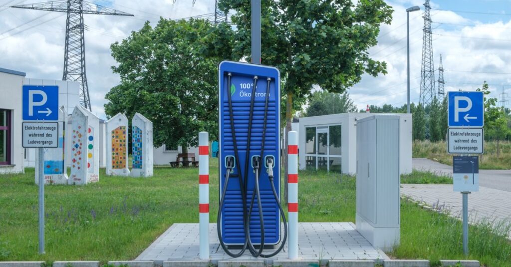 Elektromobily: 5 najväčších mýtov o dojazde, batérii a nabíjaní
