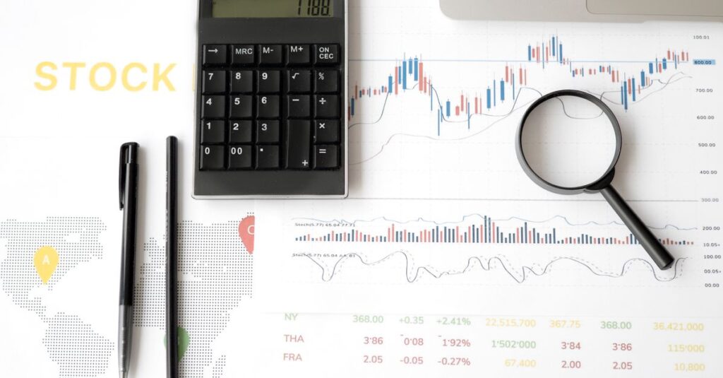 Investovanie pre začiatočníkov: čo sú ETF fondy a ako začať aj s malými sumami