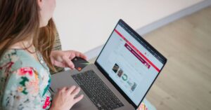 Ako spoznať falošný e-shop: varovné signály a ako sa chrániť