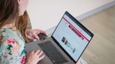 Ako spoznať falošný e-shop: varovné signály a ako sa chrániť