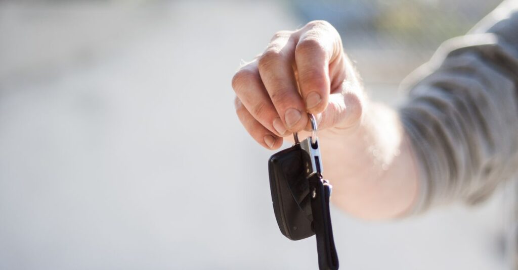 Lízing alebo úver na auto? Porovnanie možností financovania